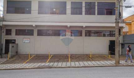Prédio Comercial para alugar em Centro de 620.00m² com 16 Quartos e 14 Garagens