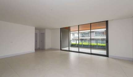 Apartamento para venda em Batel de 151.00m² com 3 Quartos, 3 Suites e 2 Garagens