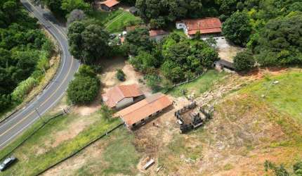 Imóvel Comercial para venda em Serra Negra de 49600.00m² com 2 Quartos e 10 Garagens