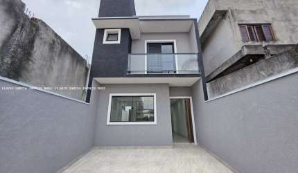 Sobrado para venda em Vila Paulista de 125.00m² com 3 Quartos, 1 Suite e 2 Garagens