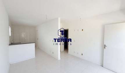 Casa para venda em Sapê de 70.00m² com 2 Quartos e 1 Garagem