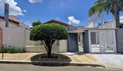 Casa para venda em Parque Residencial Cambuí de 172.00m² com 3 Quartos e 1 Suite