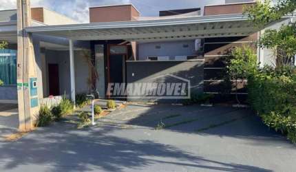 Casa de Condomínio para venda em Horto Florestal de 187.00m² com 3 Quartos, 1 Suite e 2 Garagens