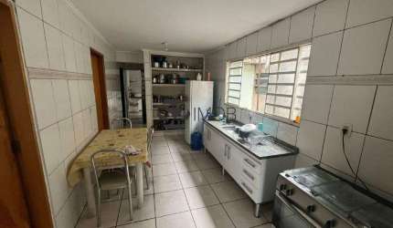 Casa para alugar em Jardim Santa Helena de 186.00m² com 3 Quartos, 1 Suite e 2 Garagens