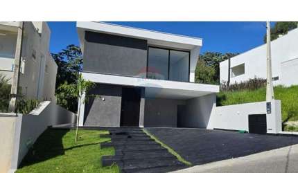 Casa para venda em Residencial Real Park de 300.00m² com 4 Quartos, 4 Suites e 4 Garagens