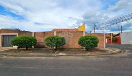 Casa para venda em Jardim Alto Dos Ypês de 57.00m² com 2 Quartos e 2 Garagens