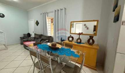 Casa para venda em Imóvel Olho D'agua de 62.00m² com 2 Quartos, 1 Suite e 3 Garagens