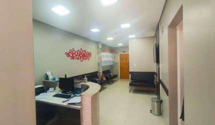 Prédio Comercial para alugar em Vila Santa Rosa de 70.00m² com 3 Quartos