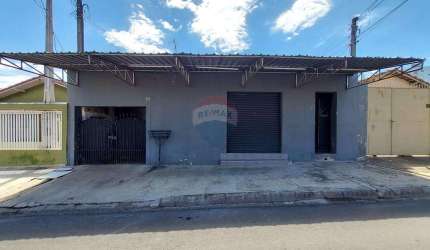 Casa para venda em Jardim Guarnieri de 225.25m² com 5 Quartos e 1 Garagem