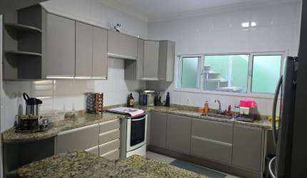 Casa para venda em Jardim Rosália Alcolea de 220.00m² com 3 Quartos, 1 Suite e 2 Garagens