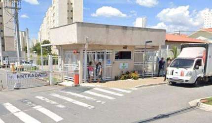 Apartamento para alugar em Vila Mogilar de 50.00m² com 2 Quartos e 1 Garagem