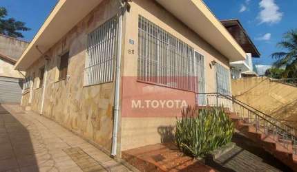 Casa para venda em Vila Galvão de 181.00m² com 3 Quartos e 4 Garagens