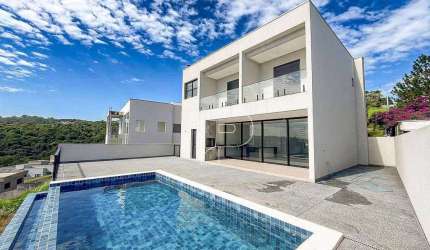 Casa de Condomínio para venda em Lago Do Sol de 254.00m² com 3 Quartos, 3 Suites e 4 Garagens