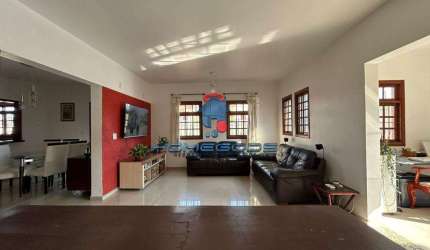 Sobrado para venda em Vila Manoel Ferreira de 205.00m² com 3 Quartos, 1 Suite e 12 Garagens