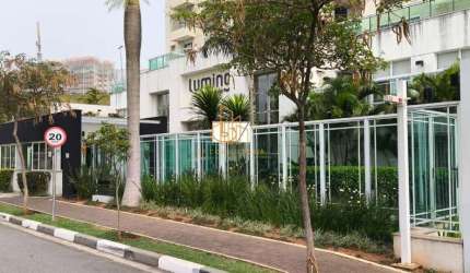 Apartamento para alugar em Centro de 176.00m² com 3 Quartos, 3 Suites e 3 Garagens