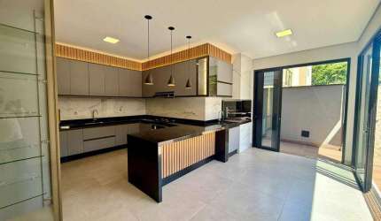 Casa de Condomínio para venda em Quinta Da Primavera de 174.00m² com 3 Quartos, 3 Suites e 4 Garagens