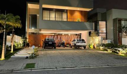 Casa para alugar em Campolim de 340.00m² com 3 Quartos, 3 Suites e 6 Garagens