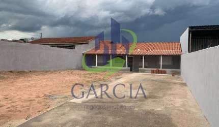 Casa para venda em Jardim Lago de 300.00m² com 2 Quartos e 3 Garagens