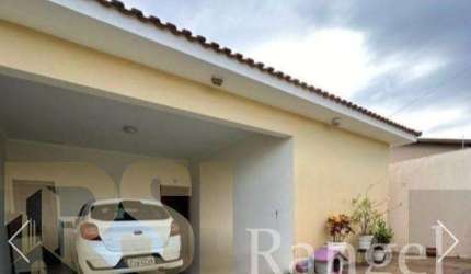 Casa para venda em Brodowski de 250.00m² com 3 Quartos, 1 Suite e 2 Garagens