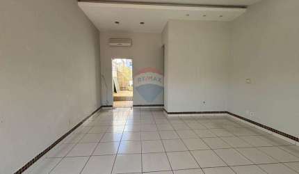 Imóvel Comercial para alugar em Vila São Lúcio de 28.00m²