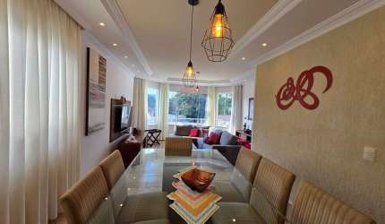 Casa para venda em Jardim Estância Lindóia de 234.69m² com 4 Quartos, 1 Suite e 4 Garagens