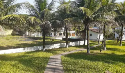 Fazenda / Sítio para venda em Guaratiba de 14300.00m² com 7 Quartos, 7 Suites e 10 Garagens