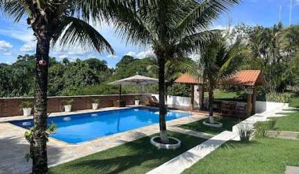 Fazenda / Sítio para venda em Itapeti de 450.00m² com 4 Quartos, 4 Suites e 8 Garagens