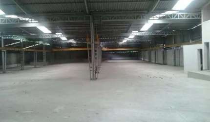 Galpão / Depósito / Armazém para venda e aluguel em Vila Jaraguá de 5500.00m² com 7 Garagens