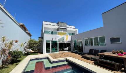 Sobrado para venda em Condomínio Residencial Dos Jequitibás de 480.00m² com 3 Quartos, 3 Suites e 3 Garagens