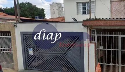 Venha conferir essa incrível oportunidade de adquirir a casa dos seus sonhos! Localizada em um bairro tranquilo e seguro, esta casa espaçosa conta com