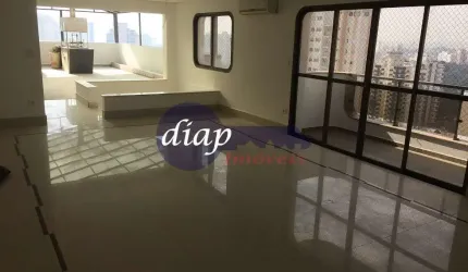 Linda cobertura duplex com 4 quartos, sendo 2 com suítes com armários embutidos, quarto de empregada, 8 banheiros, sala de estar, sala de jantar, sala