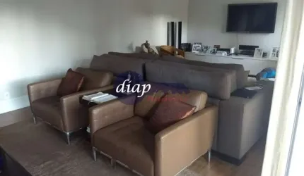 Apartamento alto padrão. Um apartamento por andar, mobiliado pronto para morar. 189m² de de área útil, 04 dormitórios,03 suítes, 03 vagas, Santana