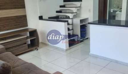 Linda casa em condomínio com 6 casas, são aproximadamente 110 m2 de área construída divididos em 3 quartos, sendo 1 suíte, sala, cozinha, 1 banheiro s