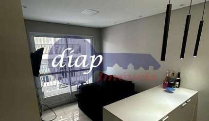 Ótimo apartamento na Vila Ré com 2 dormitórios, sendo 1 com armários planejados com closet, escritório, cozinha planejada, sala de estar com sacada e