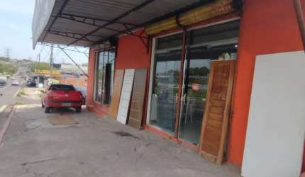Imóvel de esquina na Av das Torres com  R. Conde de Itagua - Pontos comerciais e Casa com terreno amplo