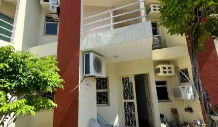 Condomínio Verdes Mares 3 – Casa Duplex para Locação