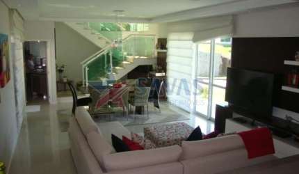 RESERVA ESPECIAL: CASA CONDOMÍNIO FECHADO