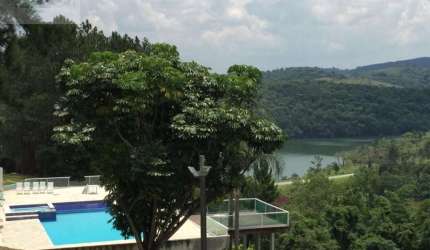 Imperdível! Casa à venda em Mairiporã-SP, bairro Santa Inês, 4 quartos, 3 suítes, 2 salas, 4 banheiros, 3 vagas, 360m².
