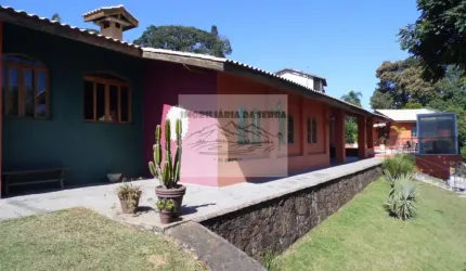Casa em Condomínio à Venda na Serra da Cantareira - Mairiporã-SP, Alpes da Cantareira: 3 Quartos, 1 Suíte, 3 Salas, 5 Vagas, 680m².