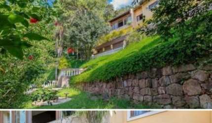 Maravilhosa casa à venda em Serra da Cantareira-SP, Parque Petrópolis Paulista: 3 quartos, 1 suíte, 1 sala, 3 banheiros, 2 vagas, 220m²!