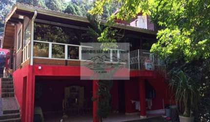 Aluguel de Casa em Condomínio no Alpes da Cantareira, Mairiporã-SP: 4 quartos, 1 suíte, 2 salas, 4 banheiros, 3 vagas, 300m².