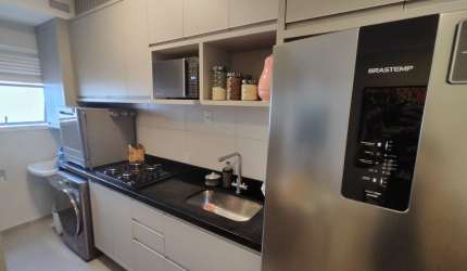 Apartamento prox Av Conceição 02 dormitórios com suíte e 02 vagas de garagem.