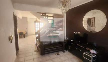 Casa para Venda em Mogi das Cruzes, Vila Oliveira, 3 dormitórios, 1 suíte, 3 banheiros, 3 vagas