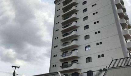 Apartamento com 4 dormitórios à venda, no Centro em Atibaia/SP - AP0135