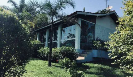 Chácara com 4 dormitórios à venda de 2500 m² na Estância Santa Maria do Portão em Atibaia/SP - CH0029