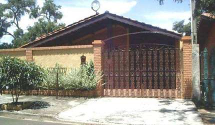 Casa com 4 quartos, 230 m², à venda no Jardim do Lago em Atibaia/SP - CA2496