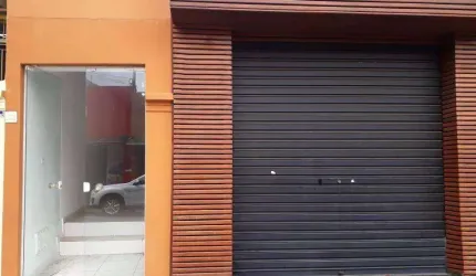 Sala à venda de 210 m² no Centro de Atibaia/SP - SA0069