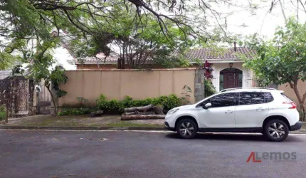 Casa com 5 dormitórios, sendo 3 suítes à venda no bairro Jardim Siriema em Atibaia/SP - CA3270