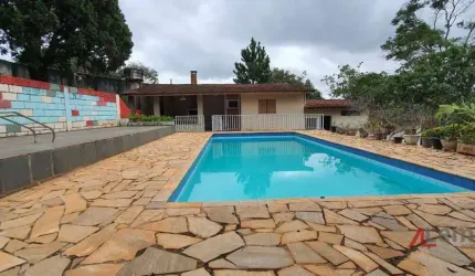 Chácara com 4 dormitórios à venda, no bairro Caiocara em Atibaia/SP - CH0175