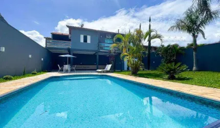 Casa com 3 dormitórios à venda, no Jardim Shangri-Lá em Atibaia/SP - CA5036